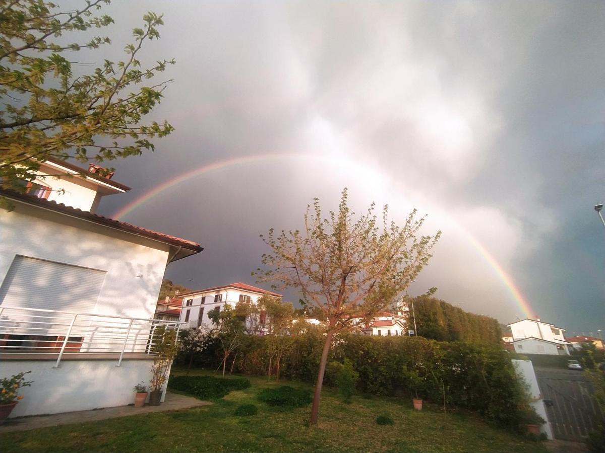 B&B Villa La Bouganville Camaiore Exteriér fotografie